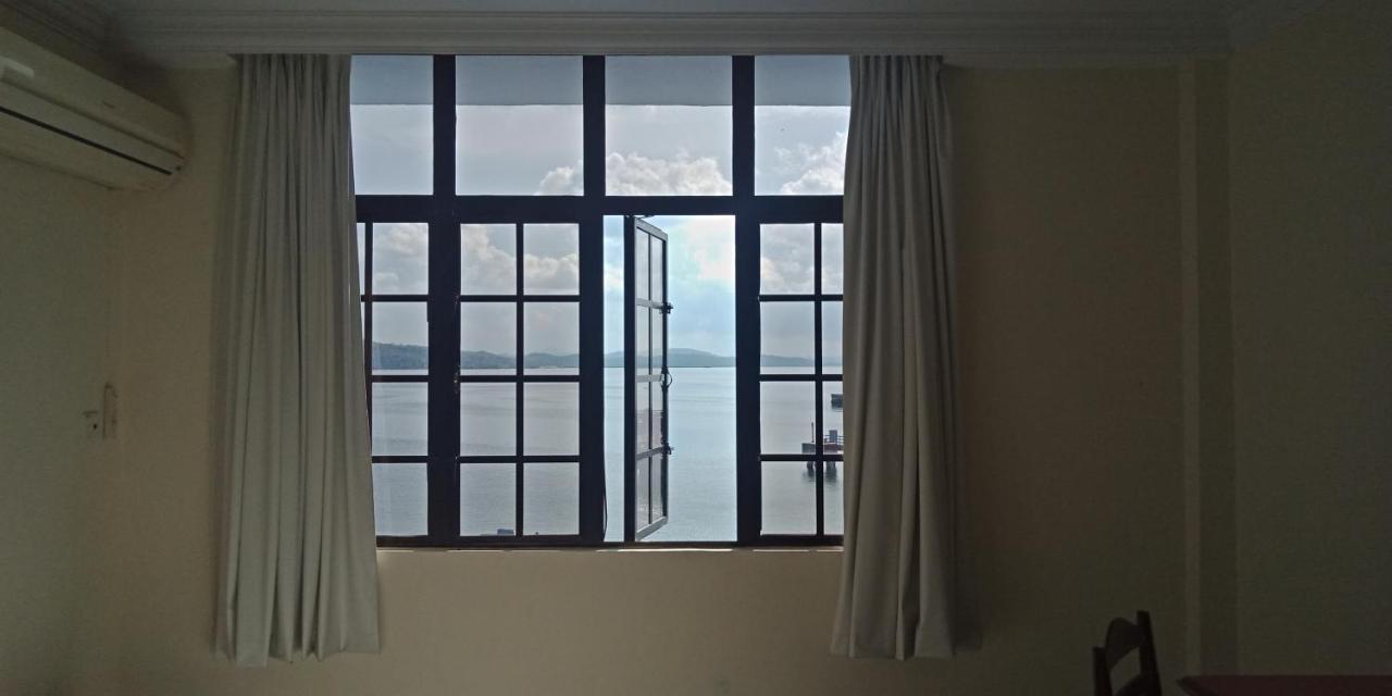 The Upper Deck Hotel Kudat Bagian luar foto