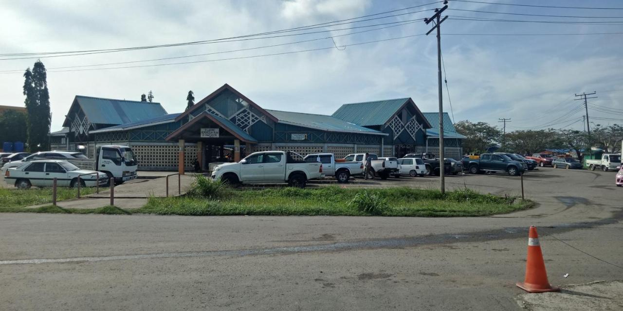 The Upper Deck Hotel Kudat Bagian luar foto